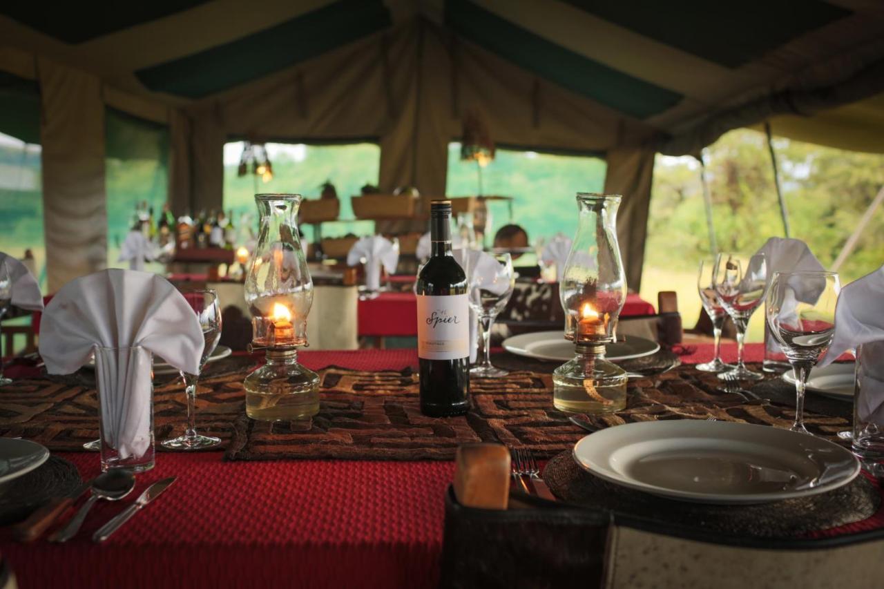 Luxury tent Pakulala Safari Camp -